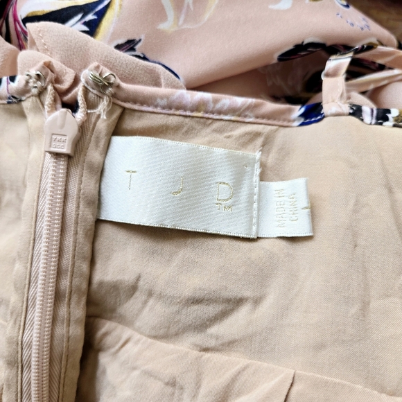 The Jet Set Diaries Azalea Floral Chiffon Ruffled Maxi Slip Dress Pink Large - Picture 7 of 8